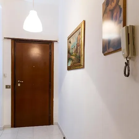 Cavourcolosseumapartment Rom
