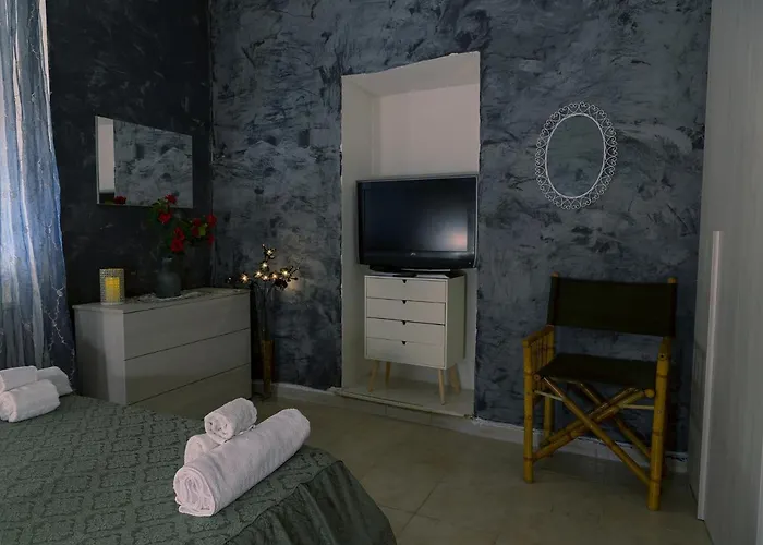 Cavourcolosseumapartment דירה *