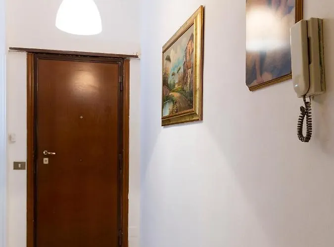 Cavourcolosseumapartment רומא